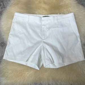 Banana Republic | 8 white shorts